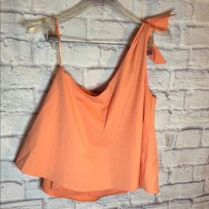 🔵ZARA “NWT” Peach One-Shoulder Crop Top